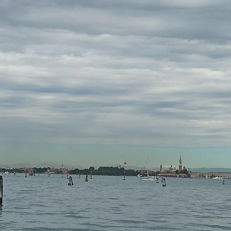 Angolo Di Pace A Pochi Passi Dal Centro E Dal Mare Venedig-Lido Exteriör bild